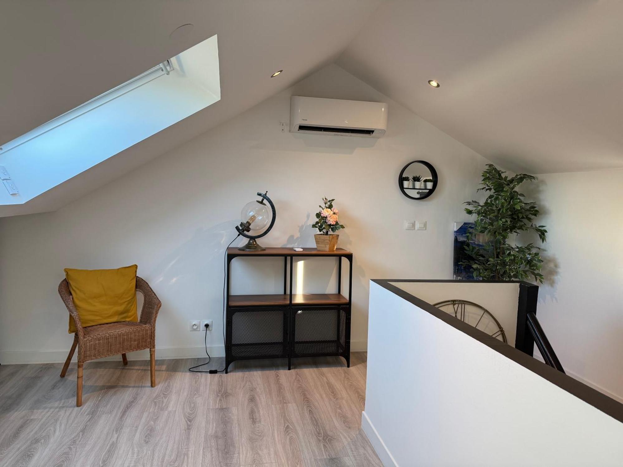 Apartamento Duplex 70m2 climatisé avec parking compris Reims Exterior foto